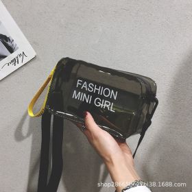 Transparent Square Fashion Trend Jelly Single Shoulder Diagonal Cross Bag (Color: Black)